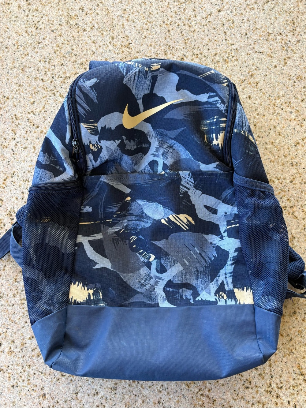 Nike Men's Navy Graphic Backpack with cream Swoosh